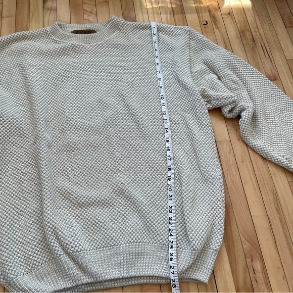 Field & Stream Vintage 100% Cotton Light Beige Textured Crewneck Sweater - Picture 4 of 9